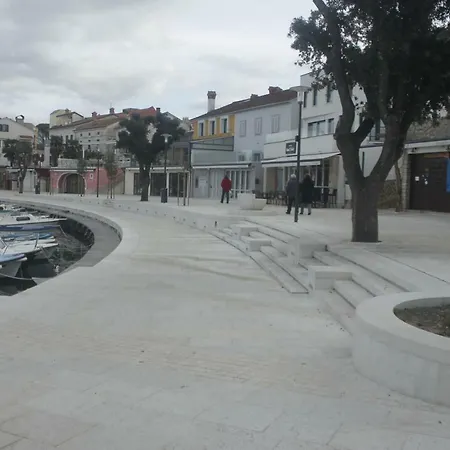 Apartment Jadranka Njivice